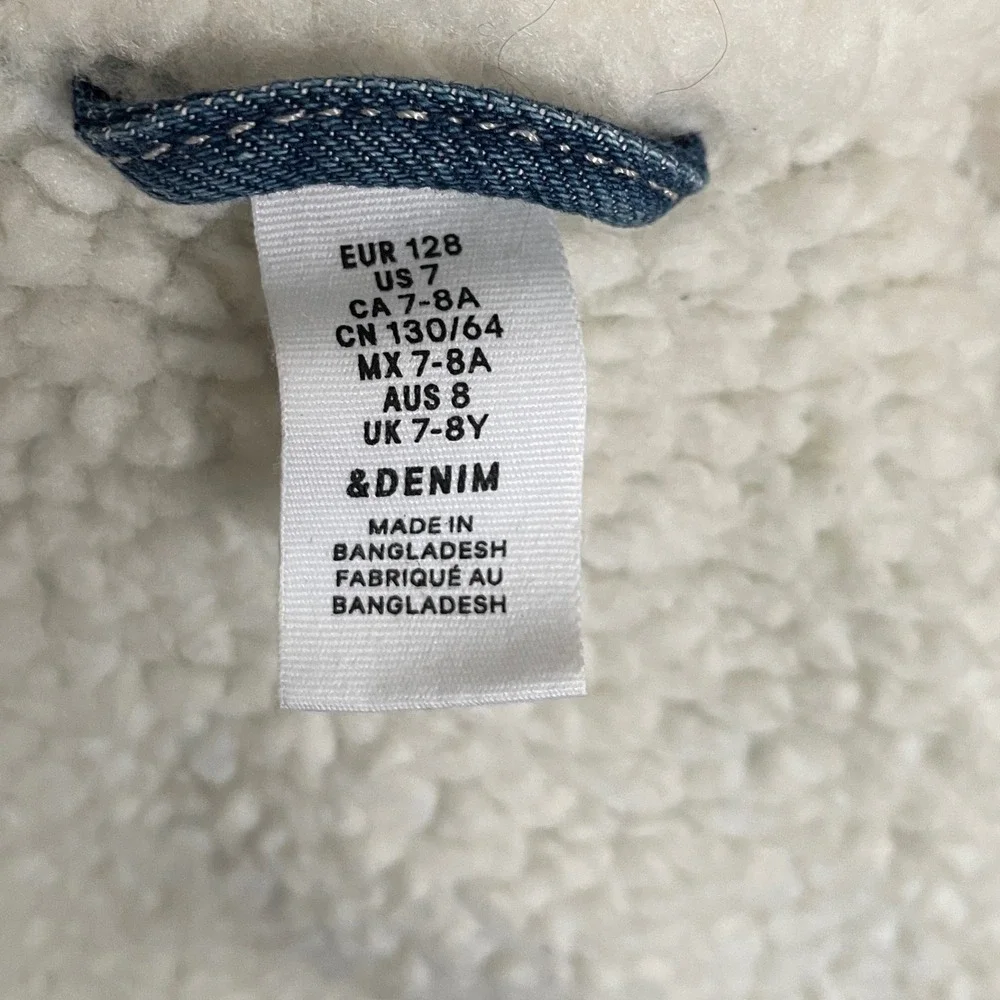 &Denim Kids Faux Shearling Lined Denim Trucker Jacket Blue Size 7-8Y